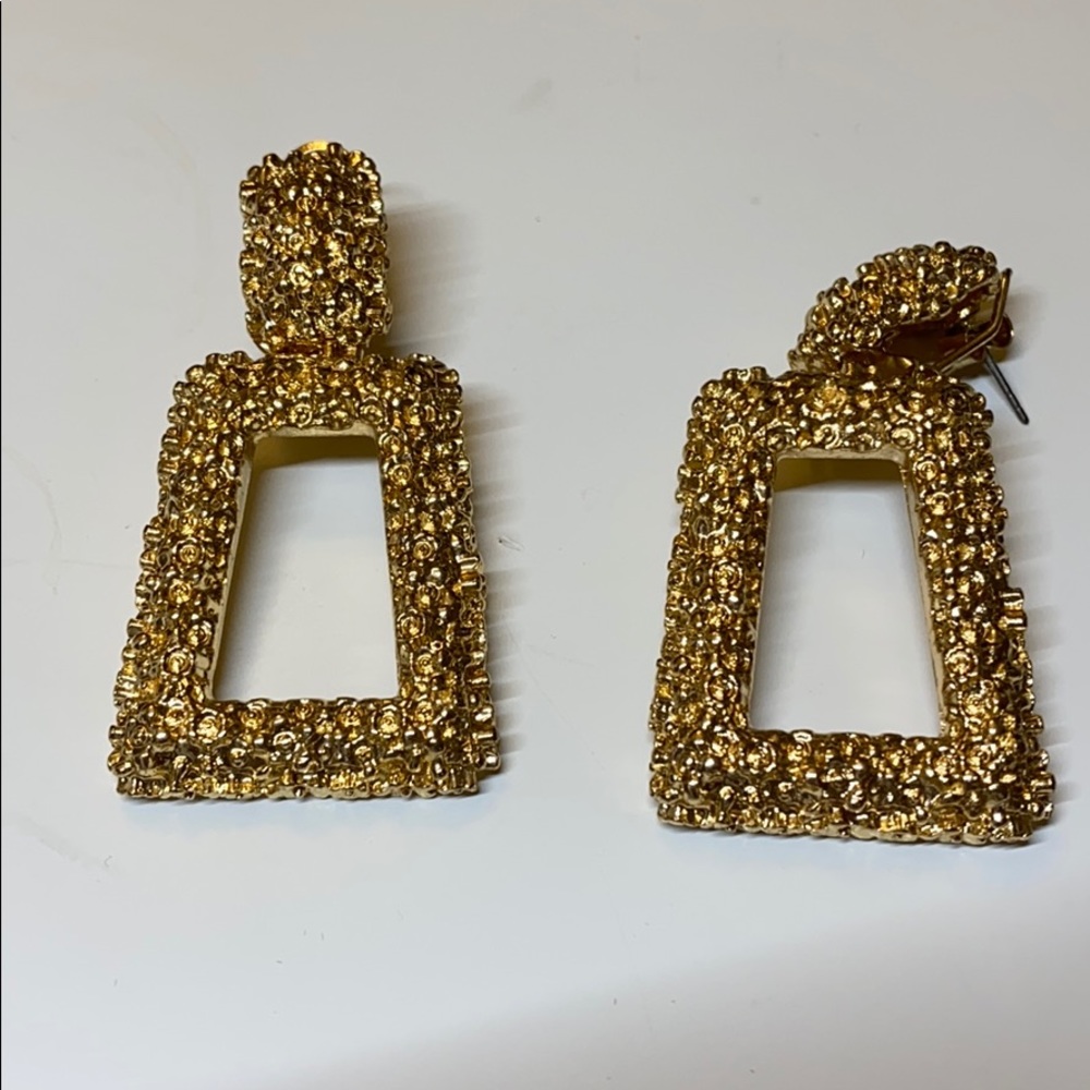 Zara earrings - Stylish